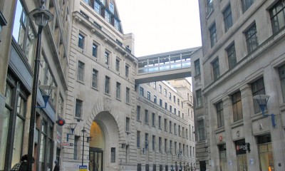 LSE_main_entrance