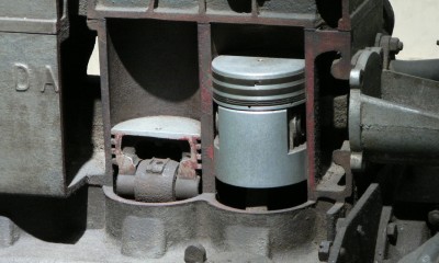 Piston_of_DAT_engine